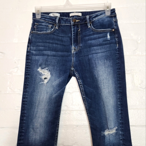 Vigoss Thompson Tomboy Distressed Jeans - Picture 3 of 7